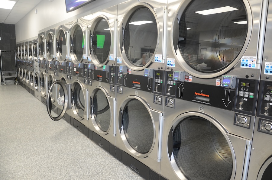 Image of row of SpeedQueen machines